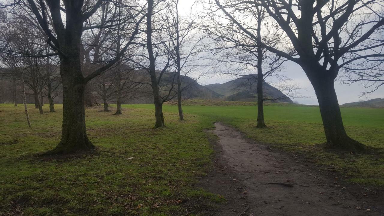 Holyrood Park Apartment 爱丁堡 外观 照片